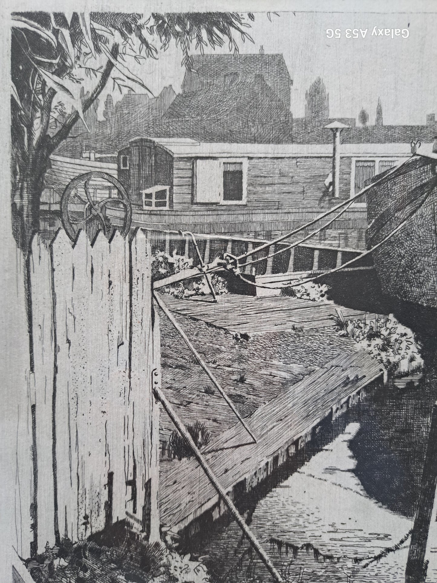 Wim Zwiers - Ark en schip aangemeerd in een binnenhaven